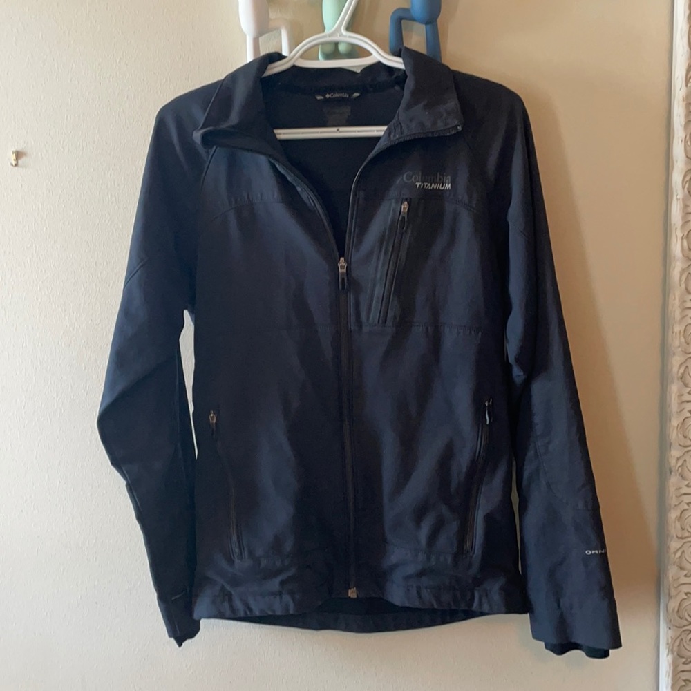 Black Columbia soft shell jacket